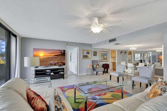 4200 N Ocean Drive 2-201, Singer Island, FL 33404