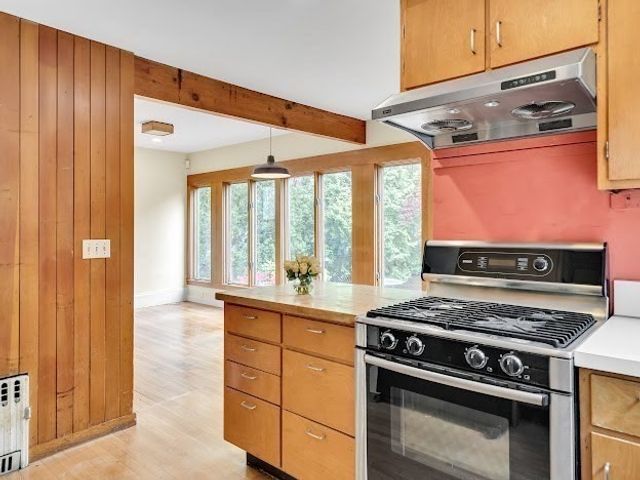 92 Chilton, Cambridge, MA 02138