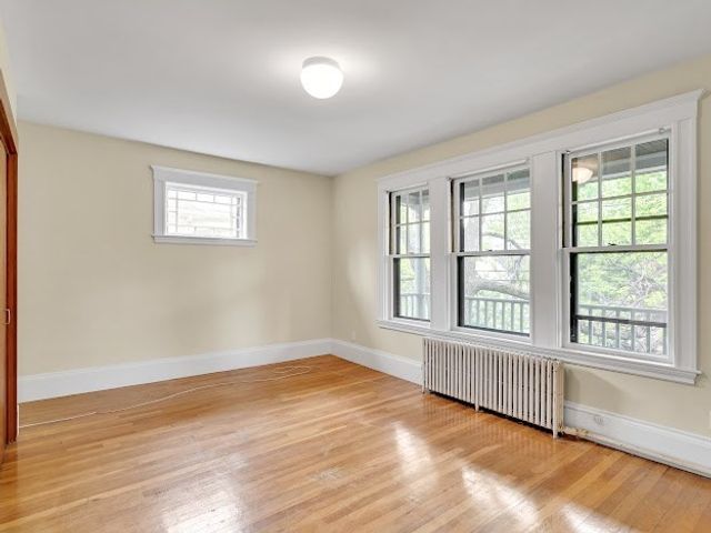 92 Chilton, Cambridge, MA 02138