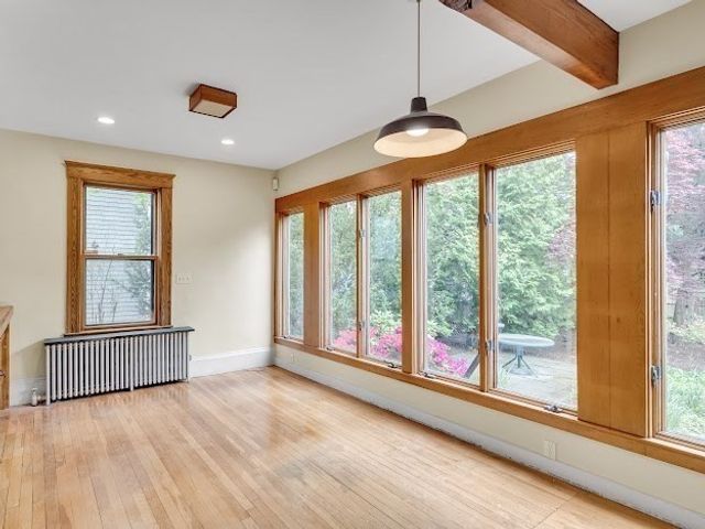 92 Chilton, Cambridge, MA 02138
