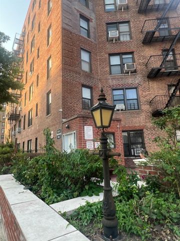 83-75 Woodhaven Boulevard, Woodhaven, NY 11421