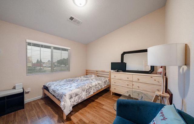 1935 Madison Drive, Madera, CA 93638