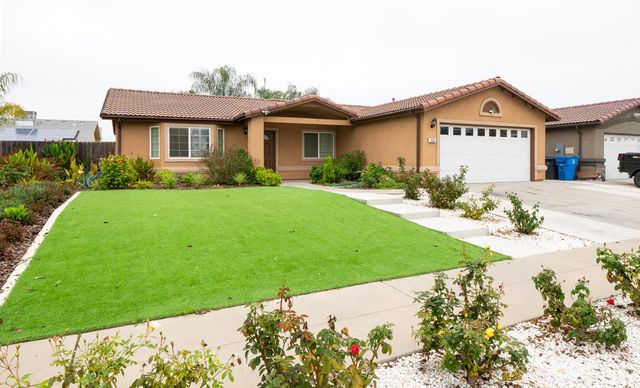 1935 Madison Drive, Madera, CA 93638