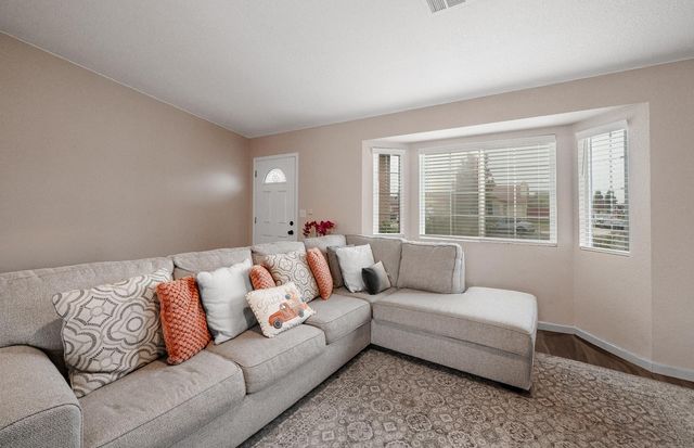 1935 Madison Drive, Madera, CA 93638