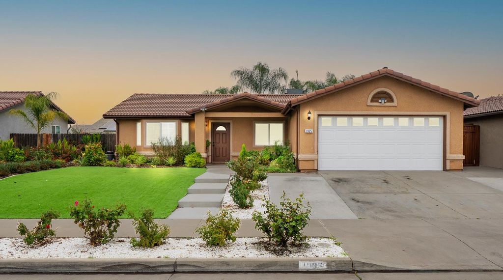 1935 Madison Drive, Madera, CA 93638