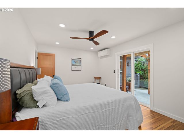 7452 Se 49TH Ave, Portland, OR 97206