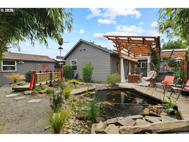 7452 Se 49TH Ave, Portland, OR 97206