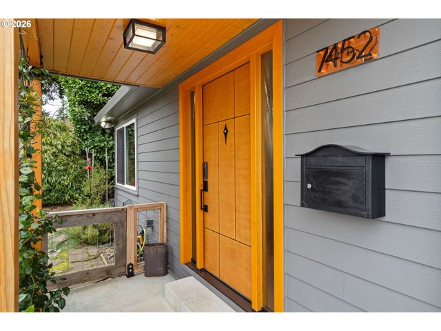 7452 Se 49TH Ave, Portland, OR 97206