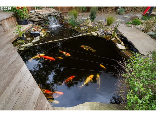 7452 Se 49TH Ave, Portland, OR 97206