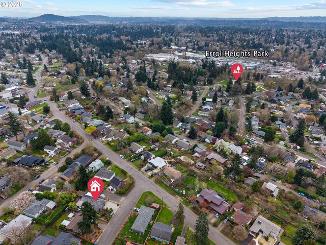 7452 Se 49TH Ave, Portland, OR 97206