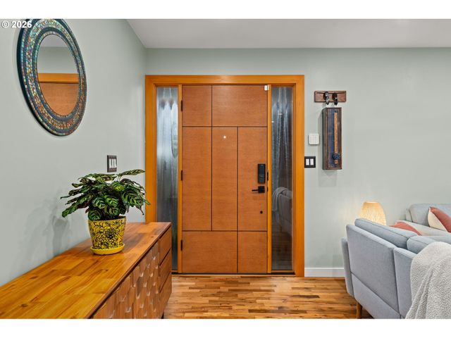 7452 Se 49TH Ave, Portland, OR 97206