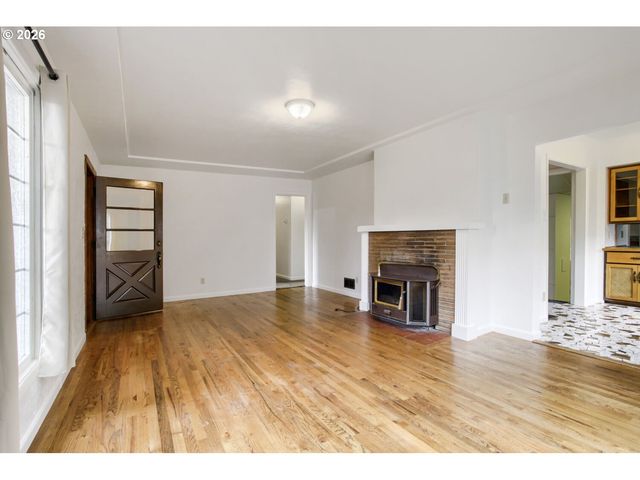 5900 Se 83rd Ave, Portland, OR 97266