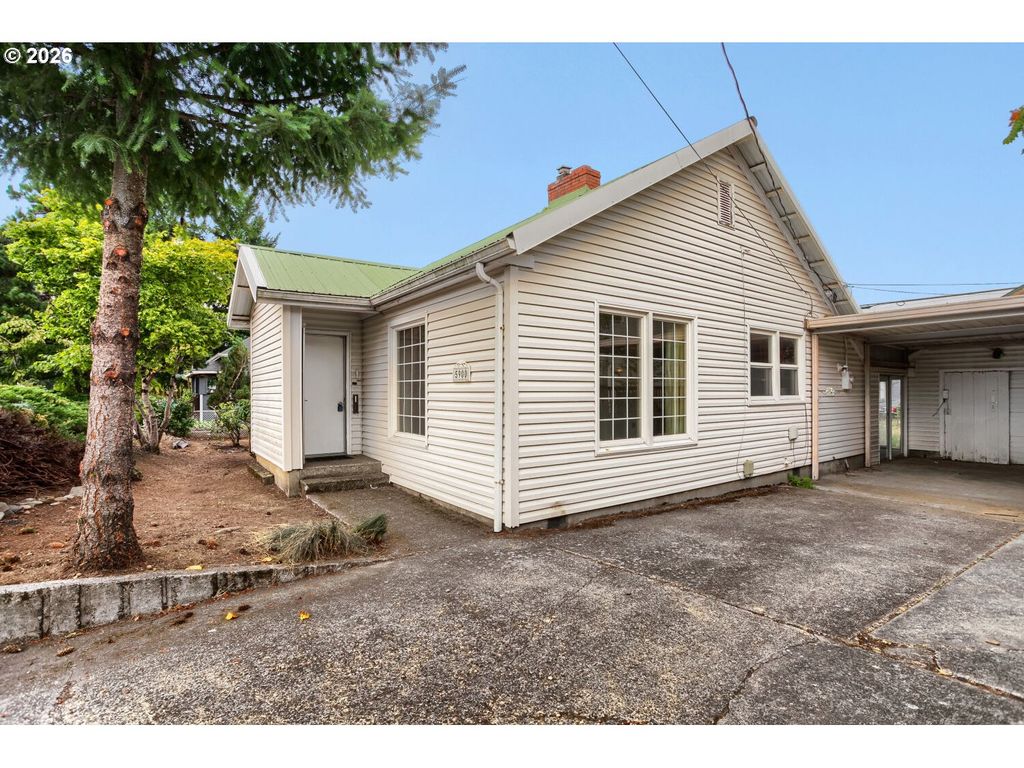 5900 Se 83rd Ave, Portland, OR 97266