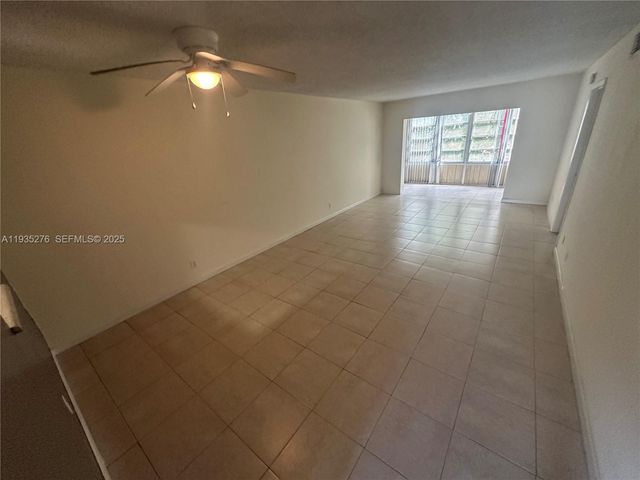 1700 NW 58th Ter 2B, Sunrise, FL 33313