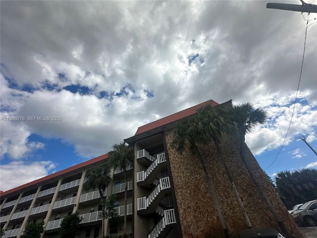 1700 NW 58th Ter 2B, Sunrise, FL 33313