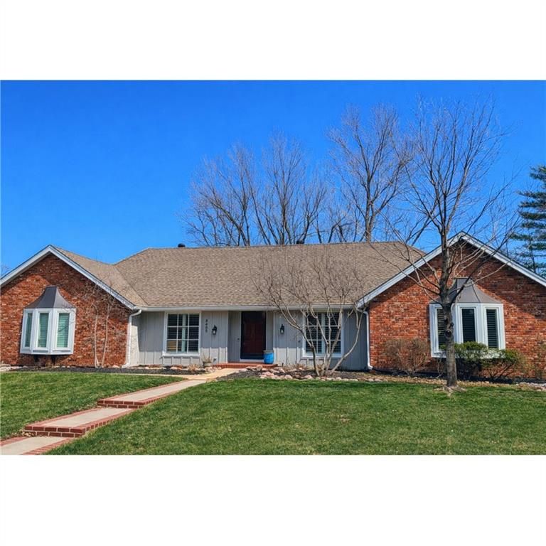 8409 Ensley Place, Leawood, KS 66206