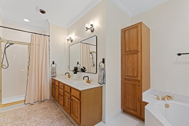 4521 Crab Creek Drive 201, Raleigh, NC 27612