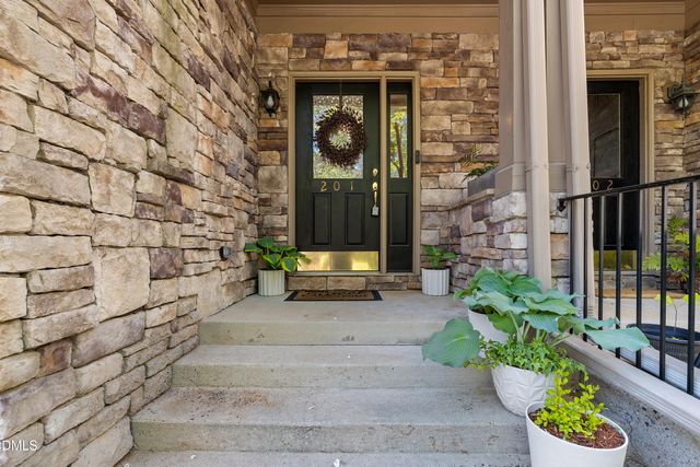 4521 Crab Creek Drive 201, Raleigh, NC 27612