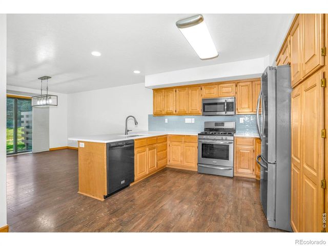 4616 23rd Street 6, Greeley, CO 80634
