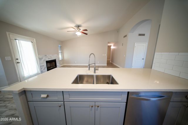 1171 E Flint Street, Chandler, AZ 85225