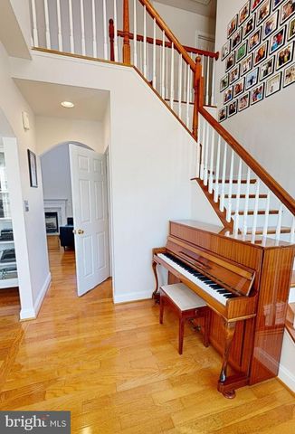 6408 HEDGEWICK CT, La Plata, MD 20646