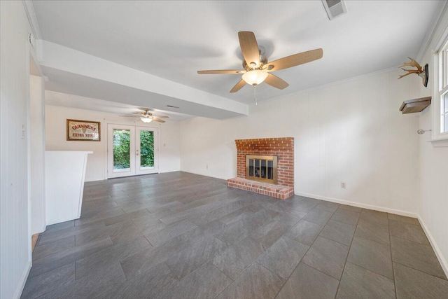 919 Halifax CIR, Vinton, VA 24179