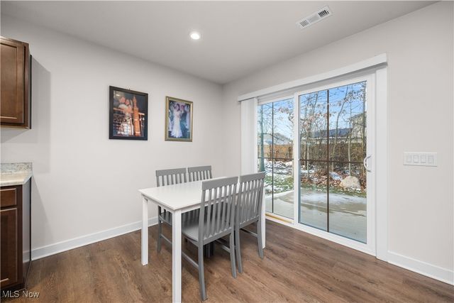 133 W Spring Drive, Elyria, OH 44035