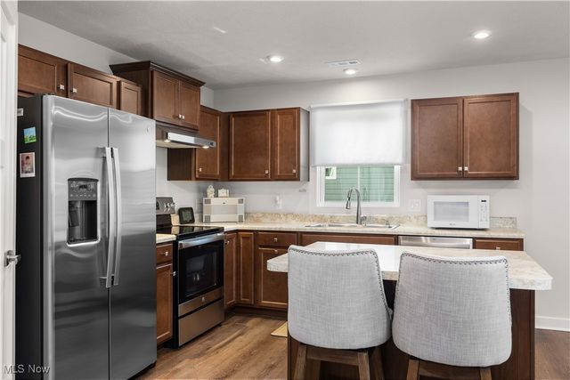 133 W Spring Drive, Elyria, OH 44035