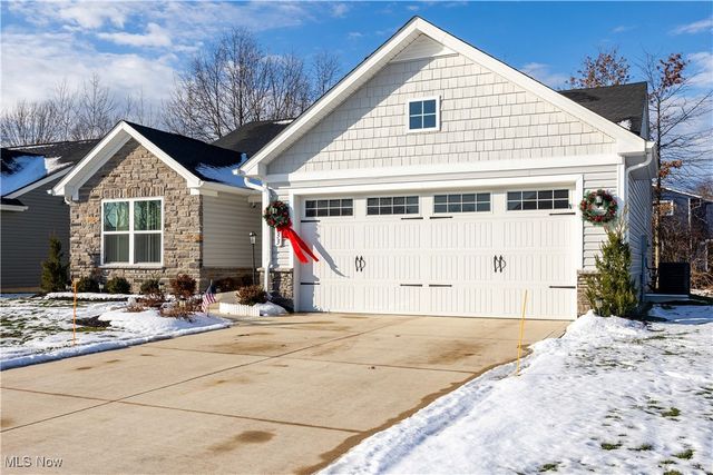 133 W Spring Drive, Elyria, OH 44035