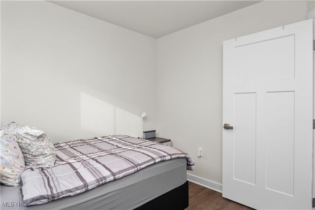 133 W Spring Drive, Elyria, OH 44035