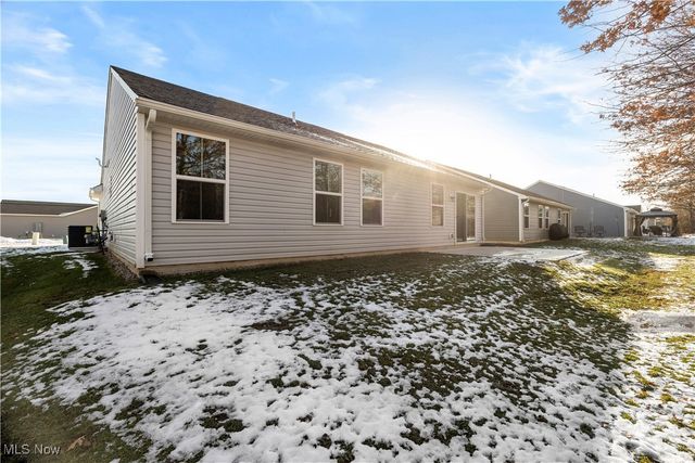 133 W Spring Drive, Elyria, OH 44035