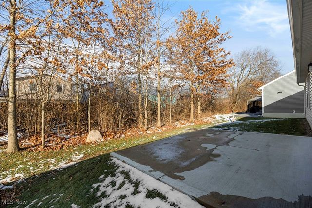 133 W Spring Drive, Elyria, OH 44035