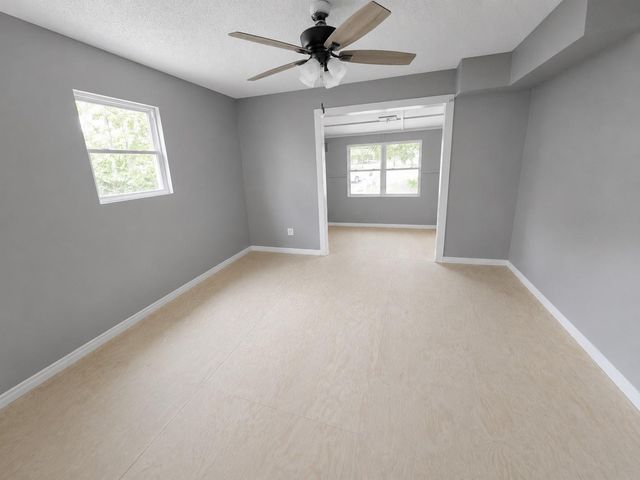 227 Live Oak Lane, Onalaska, TX 77360