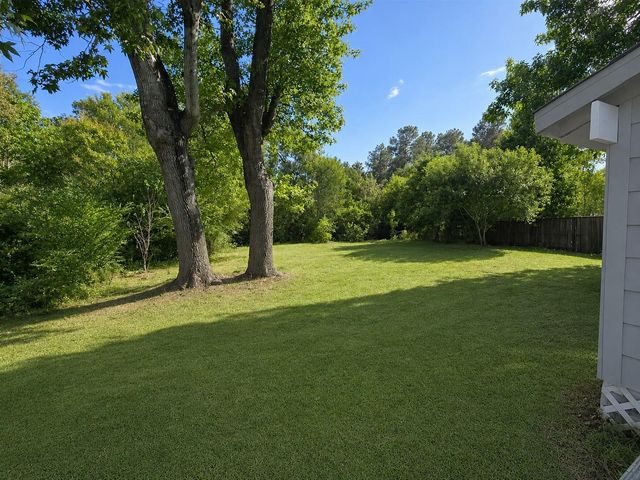 227 Live Oak Lane, Onalaska, TX 77360