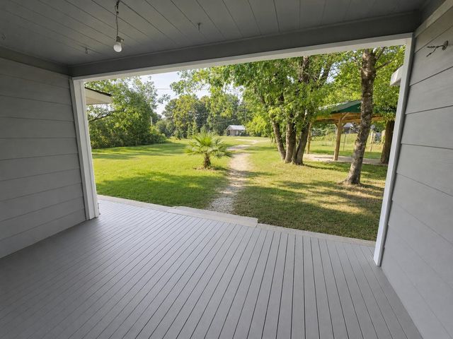 227 Live Oak Lane, Onalaska, TX 77360