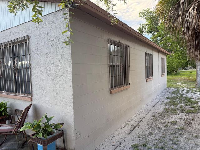 4710 8TH AVENUE S, St Petersburg, FL 33711
