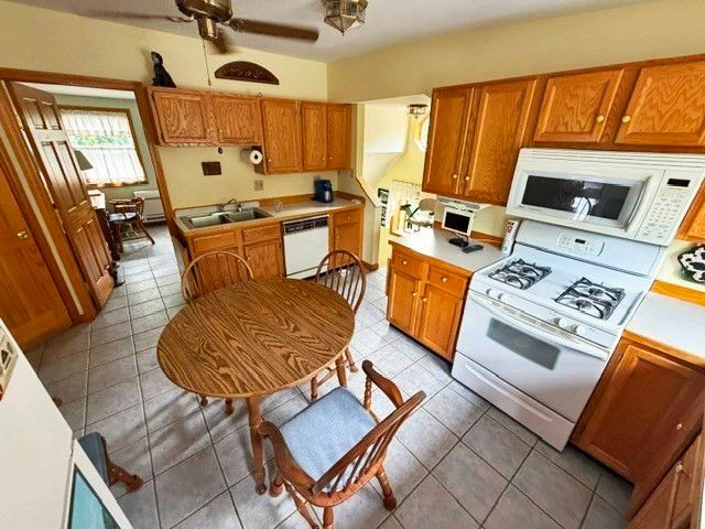 132 Cross Path Road, Northampton, MA 01060