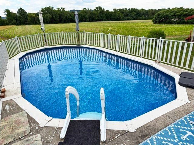 132 Cross Path Road, Northampton, MA 01060