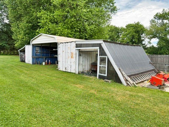 132 Cross Path Road, Northampton, MA 01060