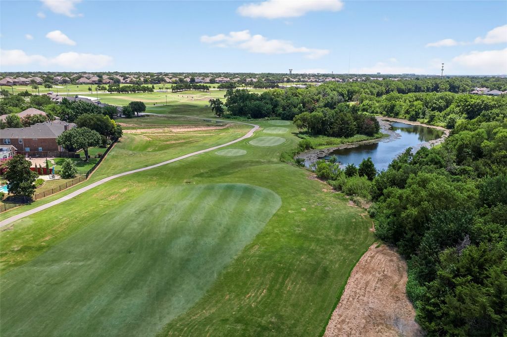 813 Deer Ridge Trail, Mckinney, TX 75072