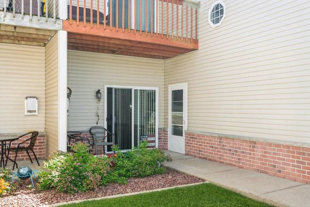 316 Brookside DRIVE #1, Mayville, WI 53050