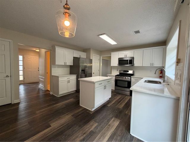 11800 Carriage Park Lane, Johns Creek, GA 30097
