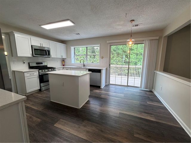 11800 Carriage Park Lane, Johns Creek, GA 30097