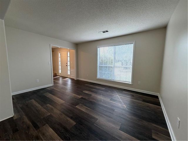 11800 Carriage Park Lane, Johns Creek, GA 30097