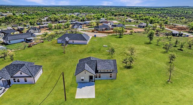 124 Brookview Drive, Bridgeport, TX 76458