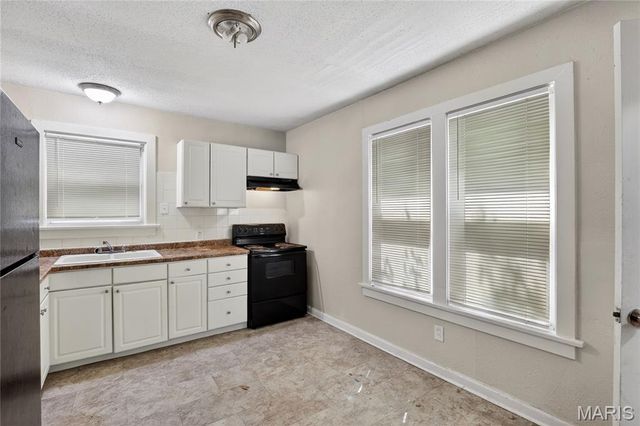 3406 Rex Avenue, St Louis, MO 63114