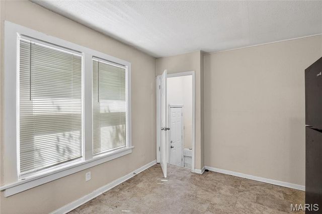 3406 Rex Avenue, St Louis, MO 63114