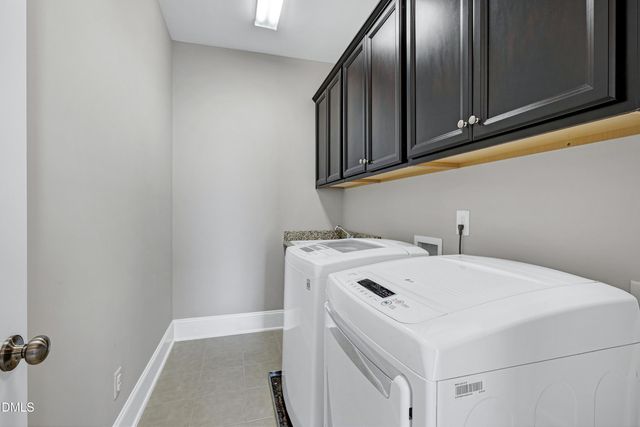 212 Mystic Pine Place, Apex, NC 27539