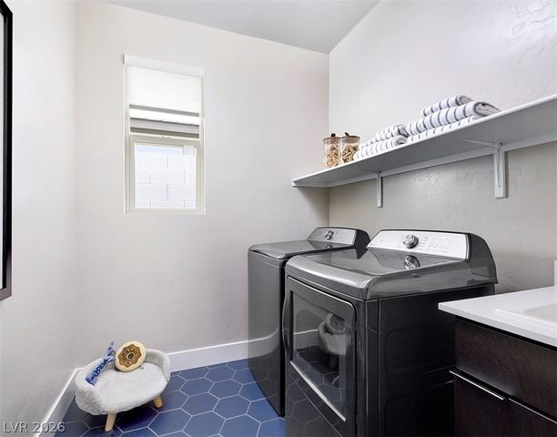 10286 Grey Poplar Court, Las Vegas, NV 89166