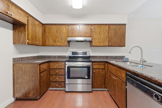 8152 Le Mans Ave, Stockton, CA 95210